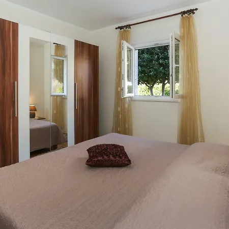 Apartment Lidija Kastela