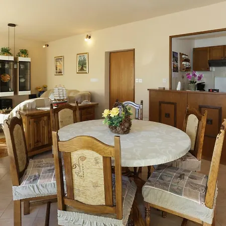 Apartment Lidija Kastela